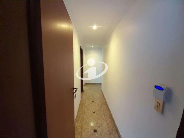 Casa aluguel em Setor Central, Uberlândia