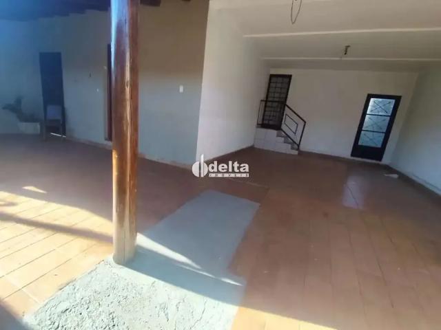 Casa aluguel em Região Geográfica Imediata de Uberlândia, Oliveira Fortes