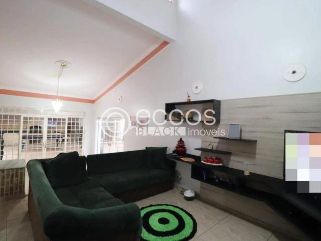 Casa aluguel em Setor Sul, Uberlândia