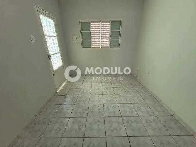 Casa aluguel em Região Geográfica Imediata de Uberlândia, Oliveira Fortes