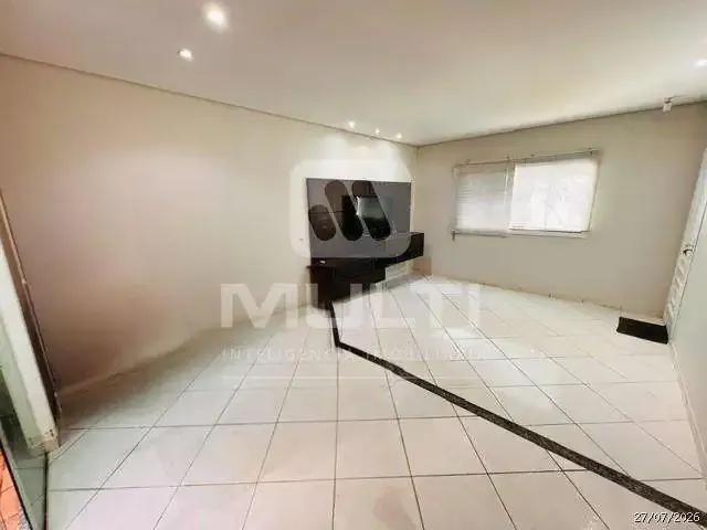 Casa aluguel em Região Geográfica Imediata de Uberlândia, Oliveira Fortes