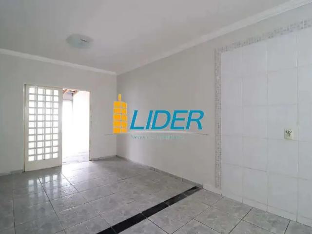 Casa aluguel em Região Geográfica Imediata de Uberlândia, Oliveira Fortes