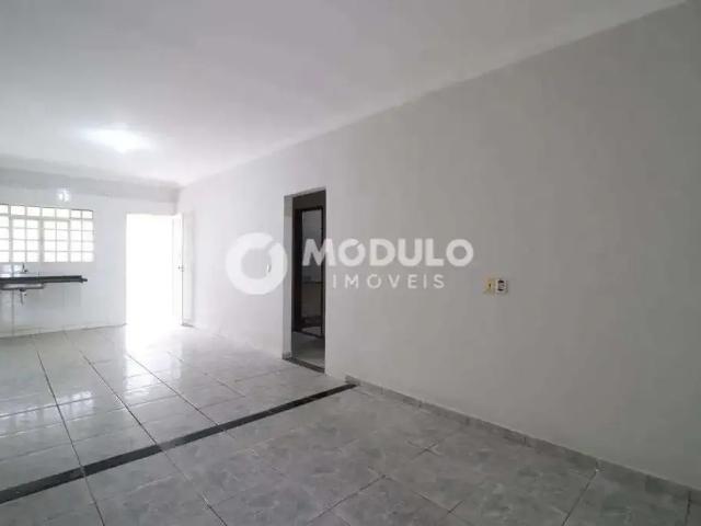 Casa aluguel em Região Geográfica Imediata de Uberlândia, Oliveira Fortes