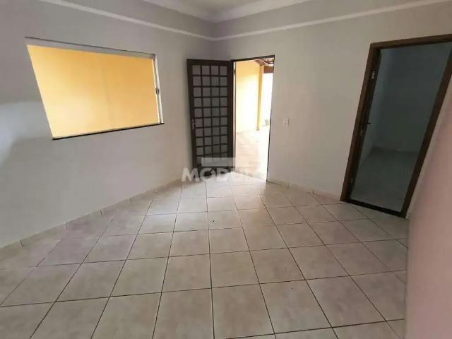 Casa aluguel em Região Geográfica Imediata de Uberlândia, Oliveira Fortes