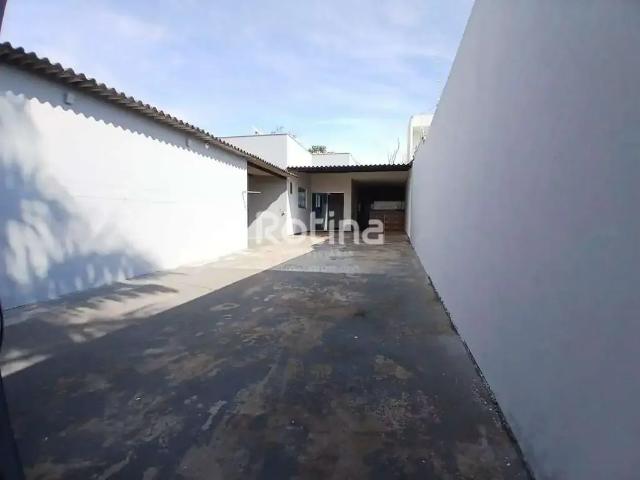 Casa aluguel em Região Geográfica Imediata de Uberlândia, Oliveira Fortes