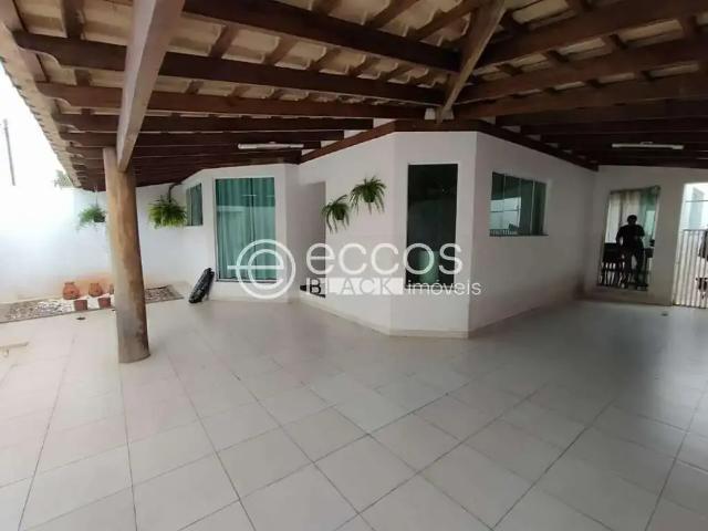 Casa aluguel em Jardim Europa, Uberlândia