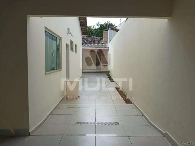 Casa aluguel em Região Geográfica Imediata de Uberlândia, Oliveira Fortes