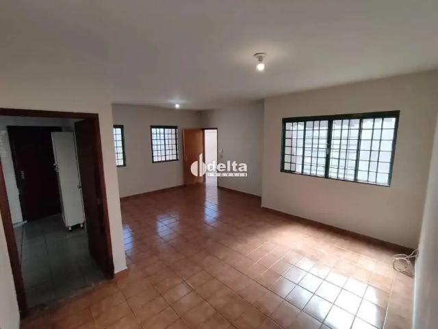Casa aluguel em Região Geográfica Imediata de Uberlândia, Oliveira Fortes