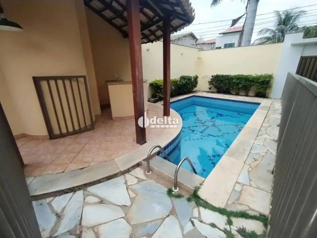 Casa aluguel em Região Geográfica Imediata de Uberlândia, Oliveira Fortes