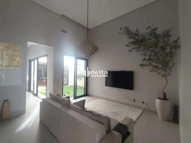Casa aluguel em Região Geográfica Imediata de Uberlândia, Oliveira Fortes