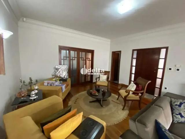 Casa aluguel em Região Geográfica Imediata de Uberlândia, Oliveira Fortes