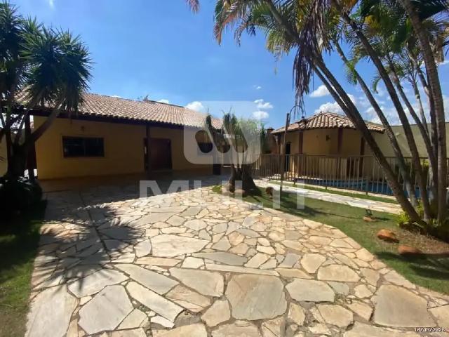 Casa aluguel em Região Geográfica Imediata de Uberlândia, Oliveira Fortes