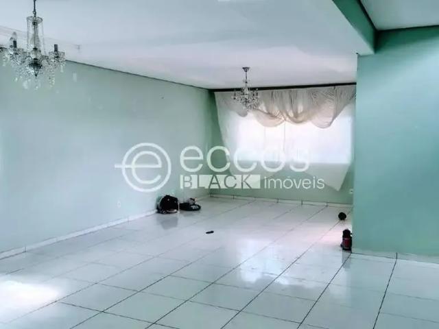 Casa aluguel em Região Geográfica Imediata de Uberlândia, Oliveira Fortes