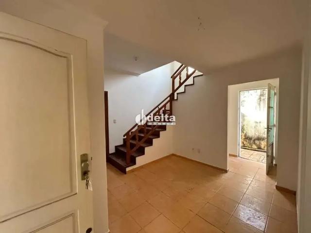 Casa aluguel em Região Geográfica Imediata de Uberlândia, Oliveira Fortes