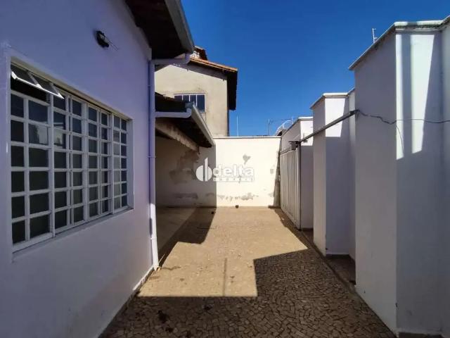 Casa aluguel em Região Geográfica Imediata de Uberlândia, Oliveira Fortes