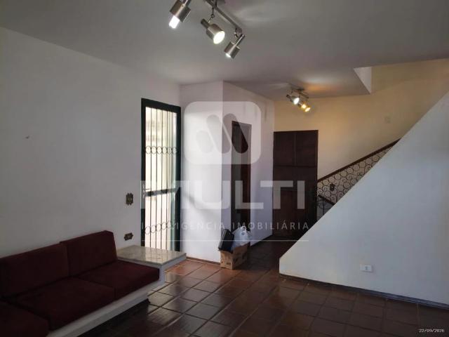 Casa aluguel em Setor Central, Uberlândia
