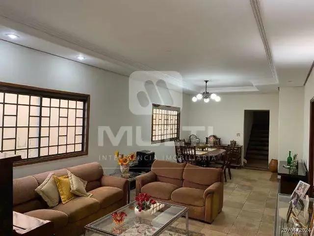 Casa aluguel em Região Geográfica Imediata de Uberlândia, Oliveira Fortes