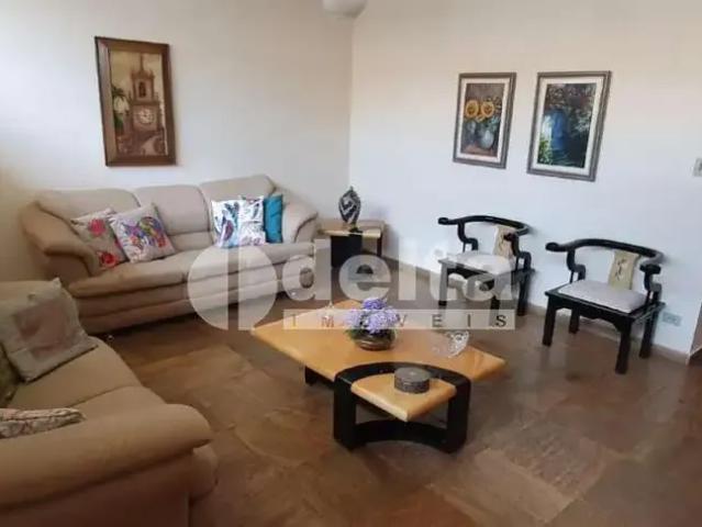 Casa aluguel em Região Geográfica Imediata de Uberlândia, Oliveira Fortes