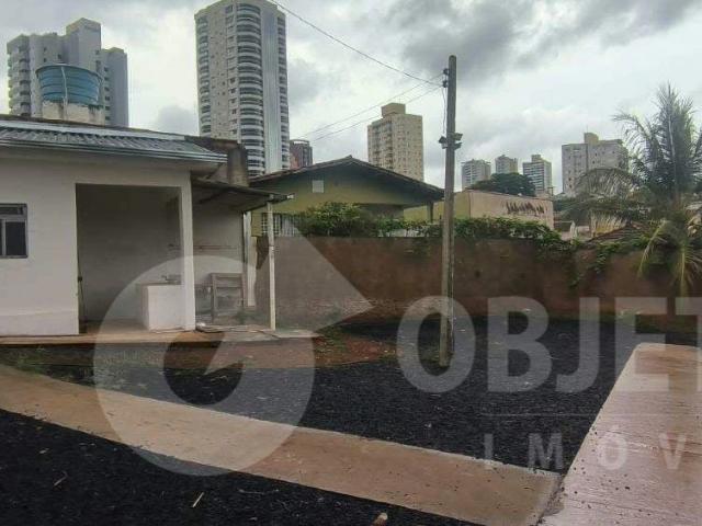 Casa aluguel em Setor Central, Uberlândia
