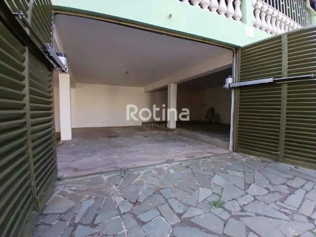 Casa aluguel em Região Geográfica Imediata de Uberlândia, Oliveira Fortes