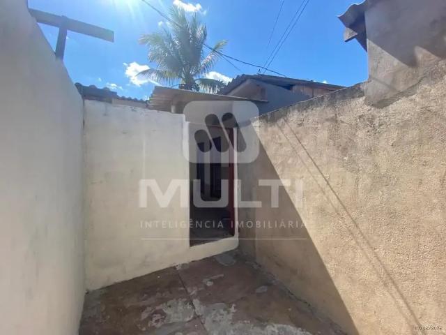 Casa aluguel em Região Geográfica Imediata de Uberlândia, Oliveira Fortes