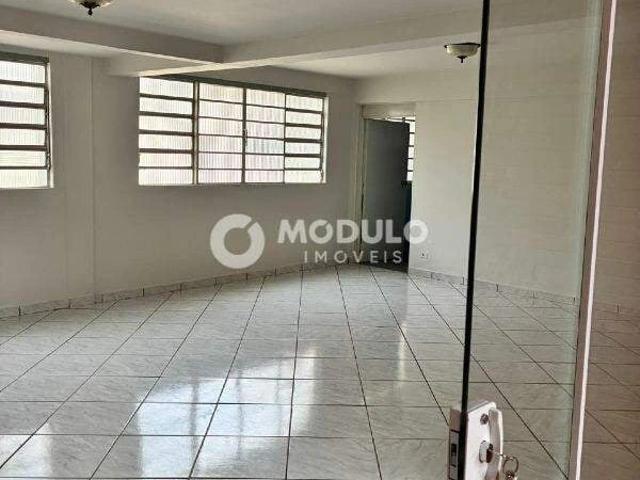 Casa aluguel em Setor Central, Uberlândia