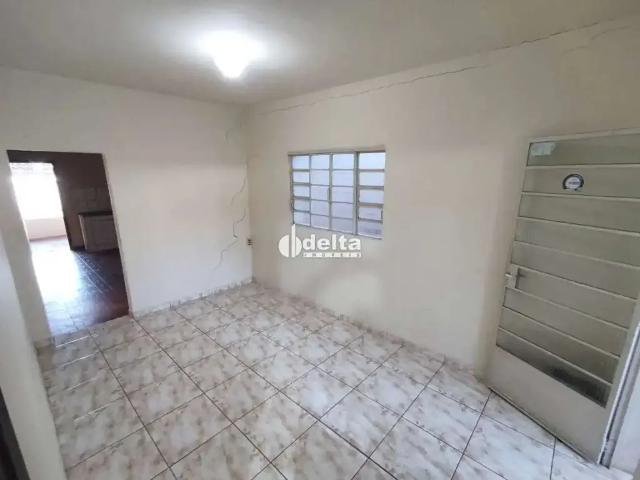 Casa aluguel em Região Geográfica Imediata de Uberlândia, Oliveira Fortes