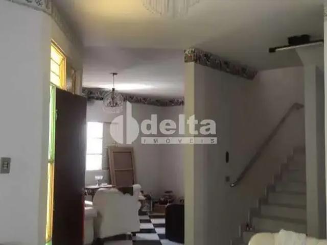 Casa aluguel em Região Geográfica Imediata de Uberlândia, Oliveira Fortes