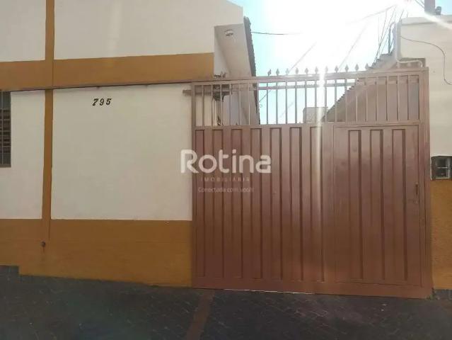 Casa aluguel em Região Geográfica Imediata de Uberlândia, Oliveira Fortes