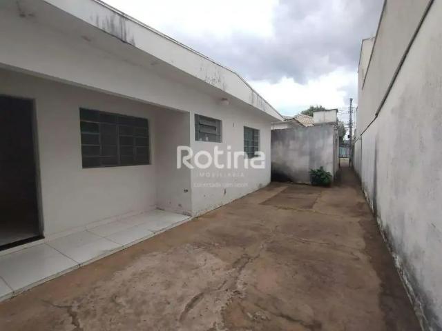Casa aluguel em Região Geográfica Imediata de Uberlândia, Oliveira Fortes