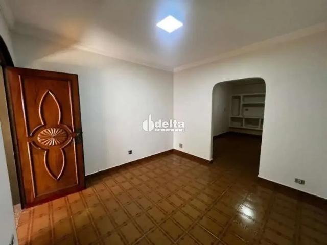Casa aluguel em Região Geográfica Imediata de Uberlândia, Oliveira Fortes