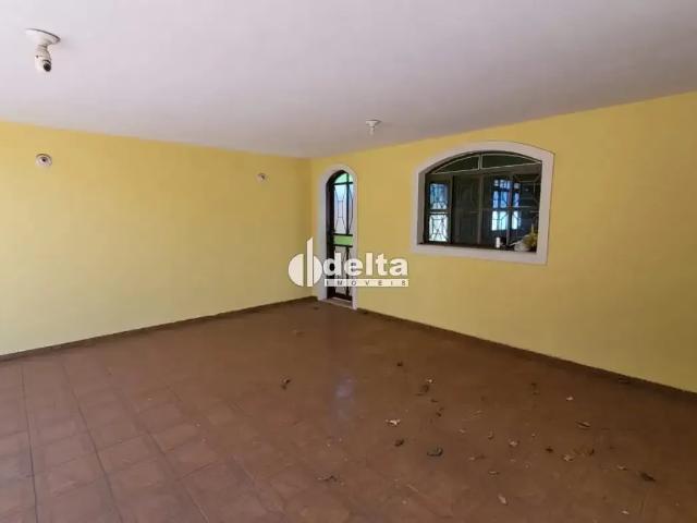 Casa aluguel em Região Geográfica Imediata de Uberlândia, Oliveira Fortes