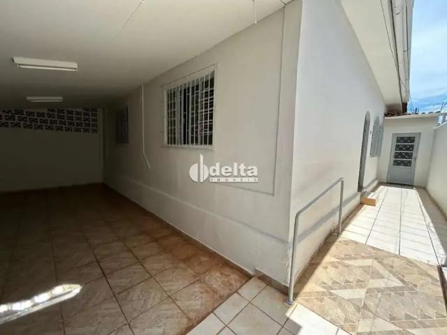 Casa aluguel em Região Geográfica Imediata de Uberlândia, Oliveira Fortes