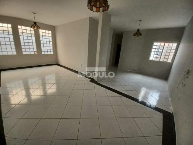 Casa aluguel em Região Geográfica Imediata de Uberlândia, Oliveira Fortes