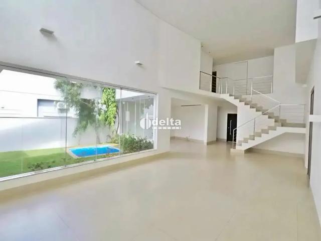 Casa aluguel em Região Geográfica Imediata de Uberlândia, Oliveira Fortes