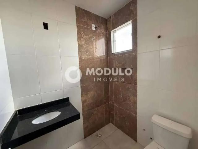 Casa aluguel em Novo Mundo, Uberlândia