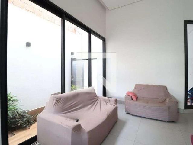 Casa aluguel em Novo Mundo, Uberlândia