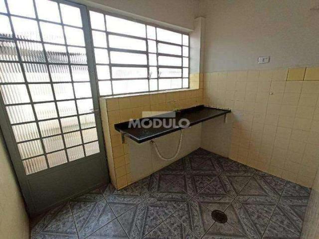 Casa aluguel em Setor Central, Uberlândia