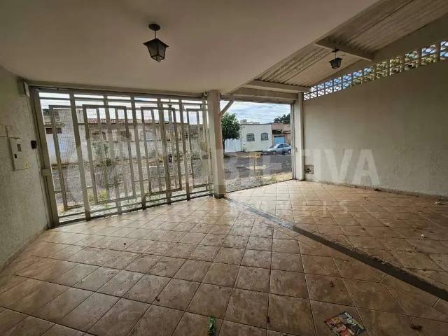 Casa aluguel em Região Geográfica Imediata de Uberlândia, Oliveira Fortes