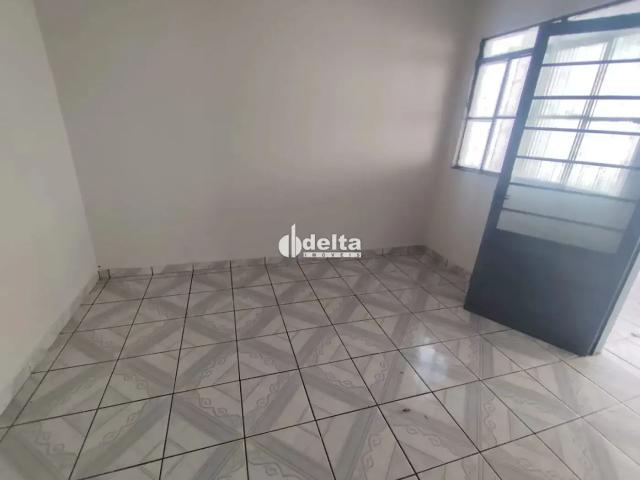 Casa aluguel em Região Geográfica Imediata de Uberlândia, Oliveira Fortes