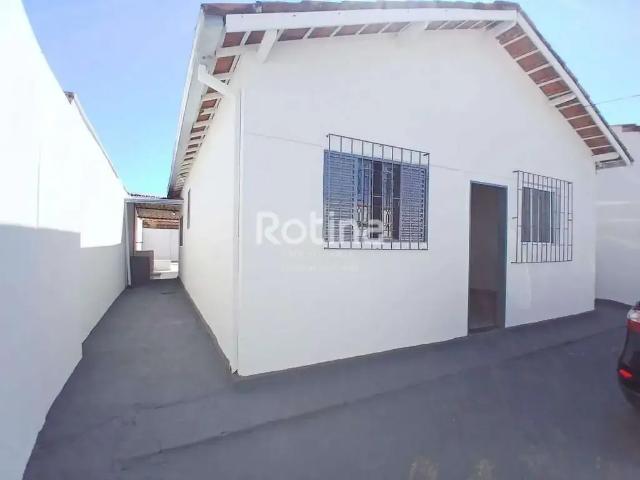 Casa aluguel em Região Geográfica Imediata de Uberlândia, Oliveira Fortes