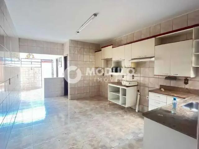 Casa aluguel em Região Geográfica Imediata de Uberlândia, Oliveira Fortes