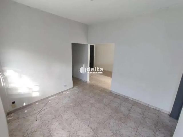 Casa aluguel em Região Geográfica Imediata de Uberlândia, Oliveira Fortes