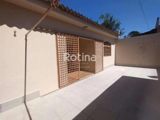Casa aluguel em Região Geográfica Imediata de Uberlândia, Oliveira Fortes