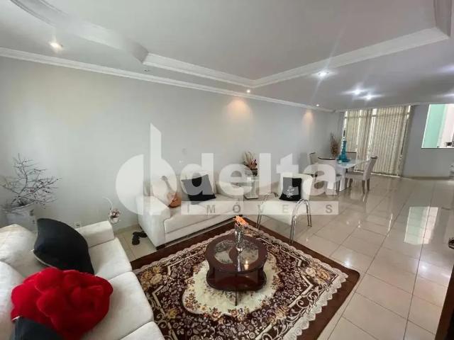 Casa aluguel em Região Geográfica Imediata de Uberlândia, Oliveira Fortes