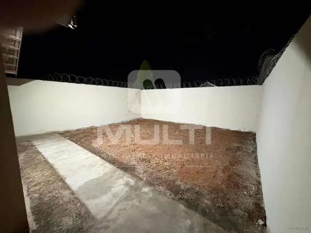 Casa aluguel em Região Geográfica Imediata de Uberlândia, Oliveira Fortes