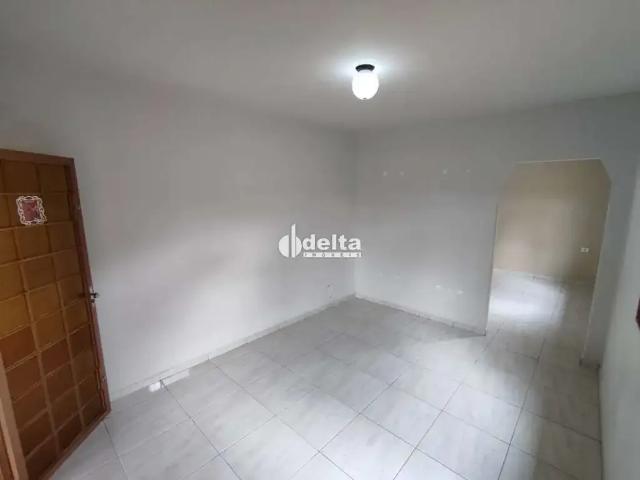 Casa aluguel em Região Geográfica Imediata de Uberlândia, Oliveira Fortes