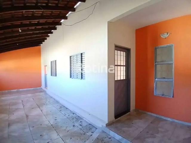 Casa aluguel em Região Geográfica Imediata de Uberlândia, Oliveira Fortes