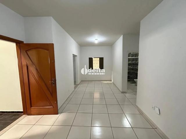 Casa aluguel em Região Geográfica Imediata de Uberlândia, Oliveira Fortes