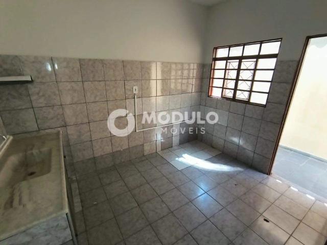 Casa aluguel em Segismundo Pereira, Uberlândia